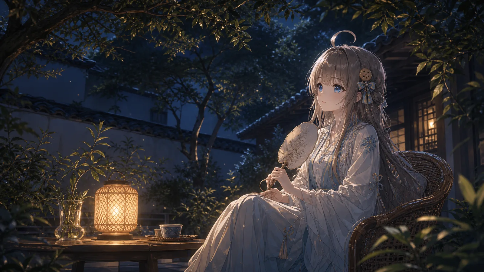夏至蝉鸣 · 夜灯残蝉